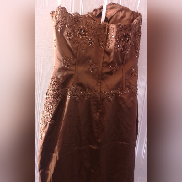 JOVANI PROM DRESS SIZE10 - Picture 10 of 16